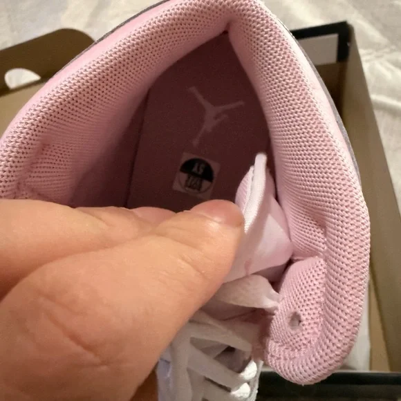 Jordan Kids Sneakers - Pink and White - Picture 7 of 11